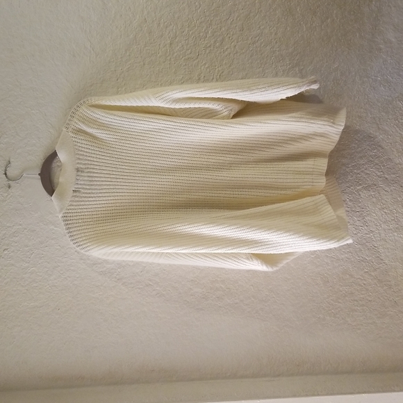 Long sleeved acrylic off White Cardigan - Picture 5 of 5